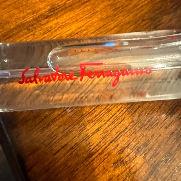 Salvatore Ferragamo Incanto Bloom 10ml Spray New - Picture 2 of 6